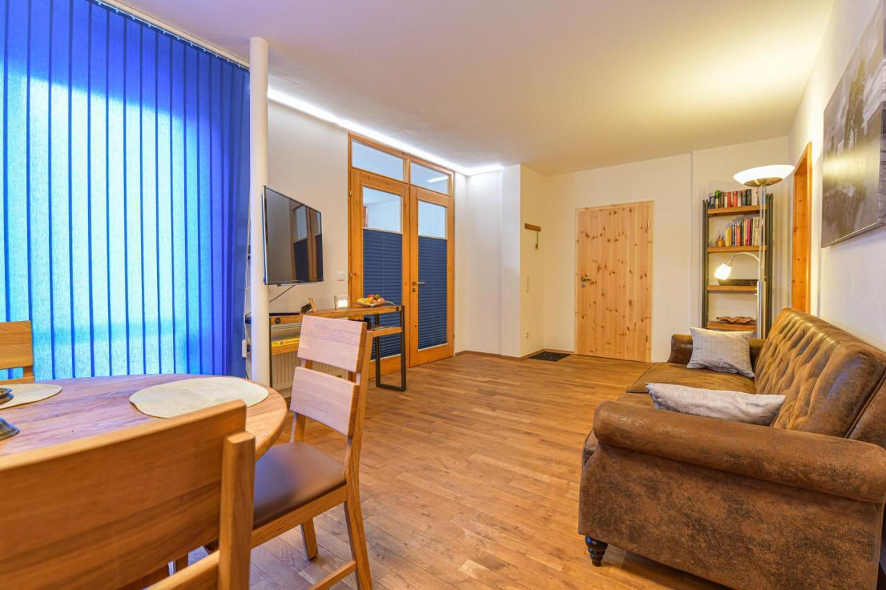 Ernst-Ludwig-Promenade Apartment Бенсхайм Екстериор снимка